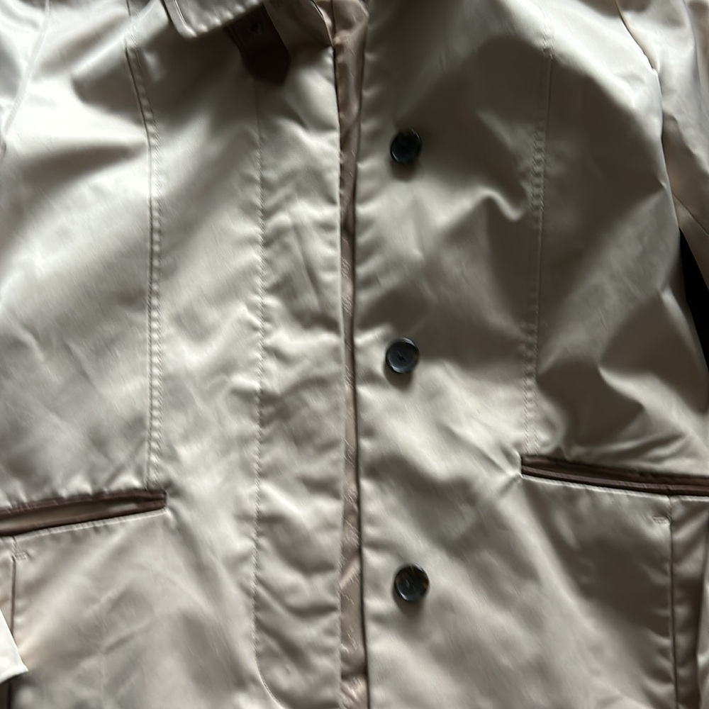 Cole Haan women’s small trench coat - Picture 4 of 11